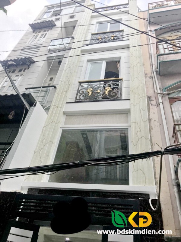 Bán nhà 2 lầu mới đẹp hẻm 140 Lê Quốc Hưng quận 4.